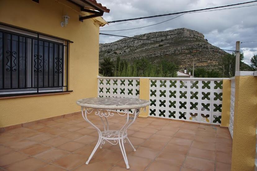La Casa Del Rio Villa Granja Llumes Exterior foto